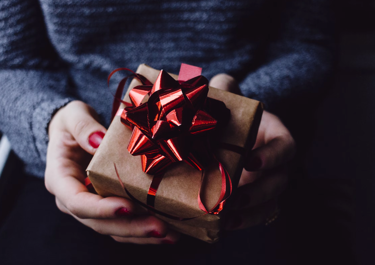 30 Best Scottish Gifts: Ultimate Guide To Authentic Presents