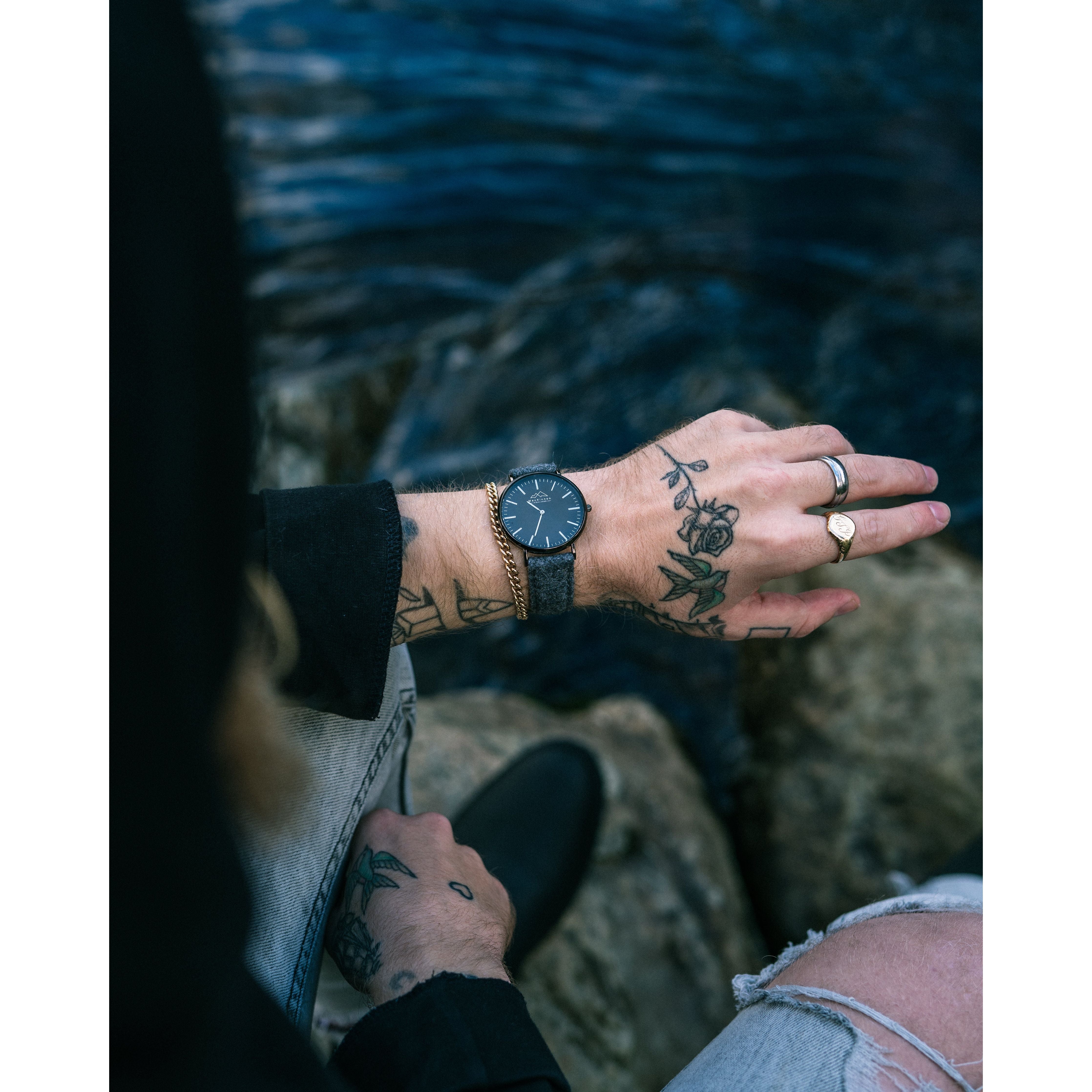 Black Tweed Heritage